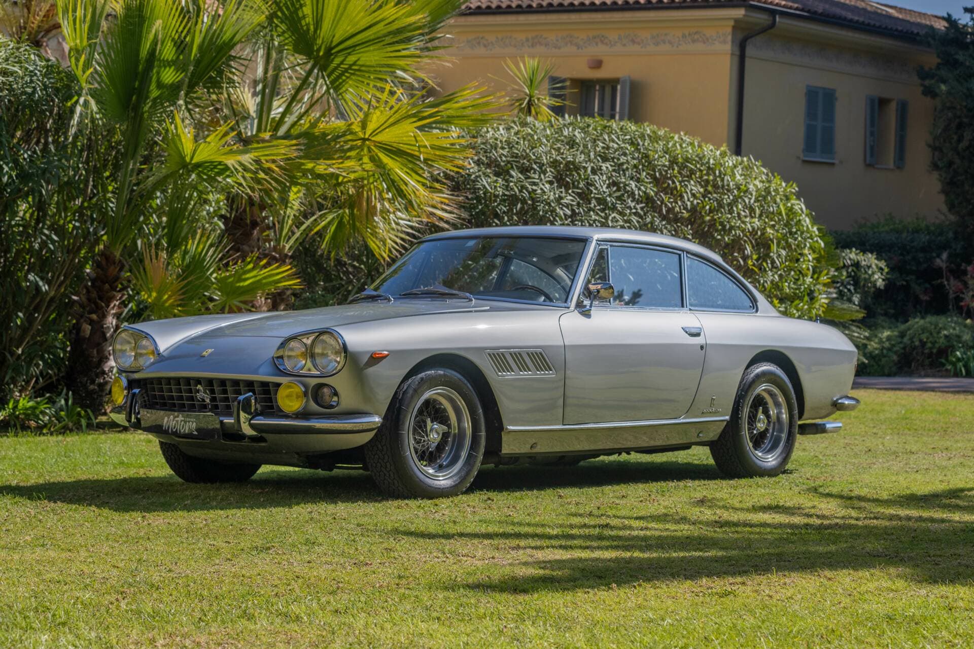 Ferrari 330 GT 2+2 Série 1 1964