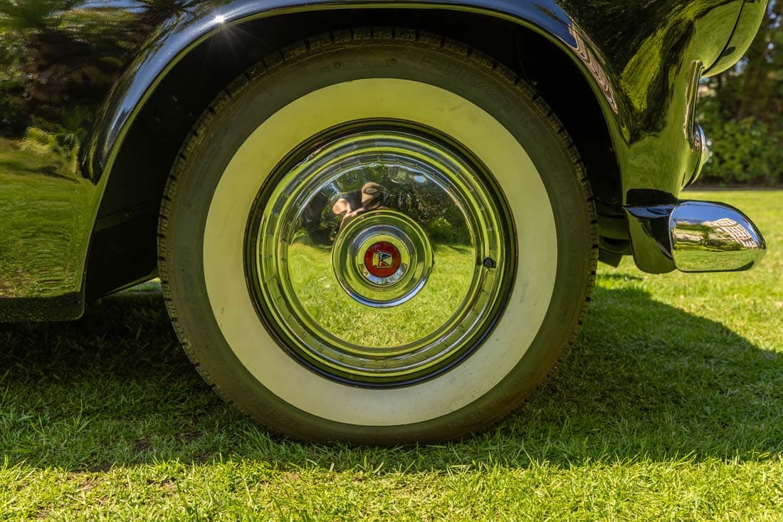 Jante à flanc blanc, Ford Thunderbird